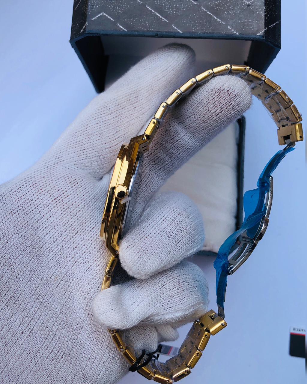 RICK Luxury Gold Stainless Steel Watch – Black Dial | Article No: RK-26 | 1 Year Warranty