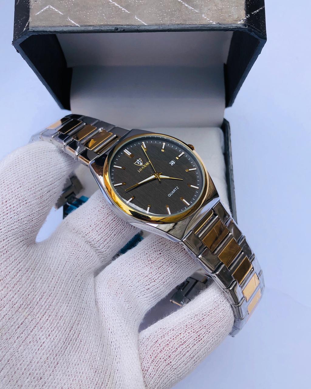 DEARNO Luxury Two-Tone Quartz Watch for Men – Sapphire Glass, Stainless Steel Strap